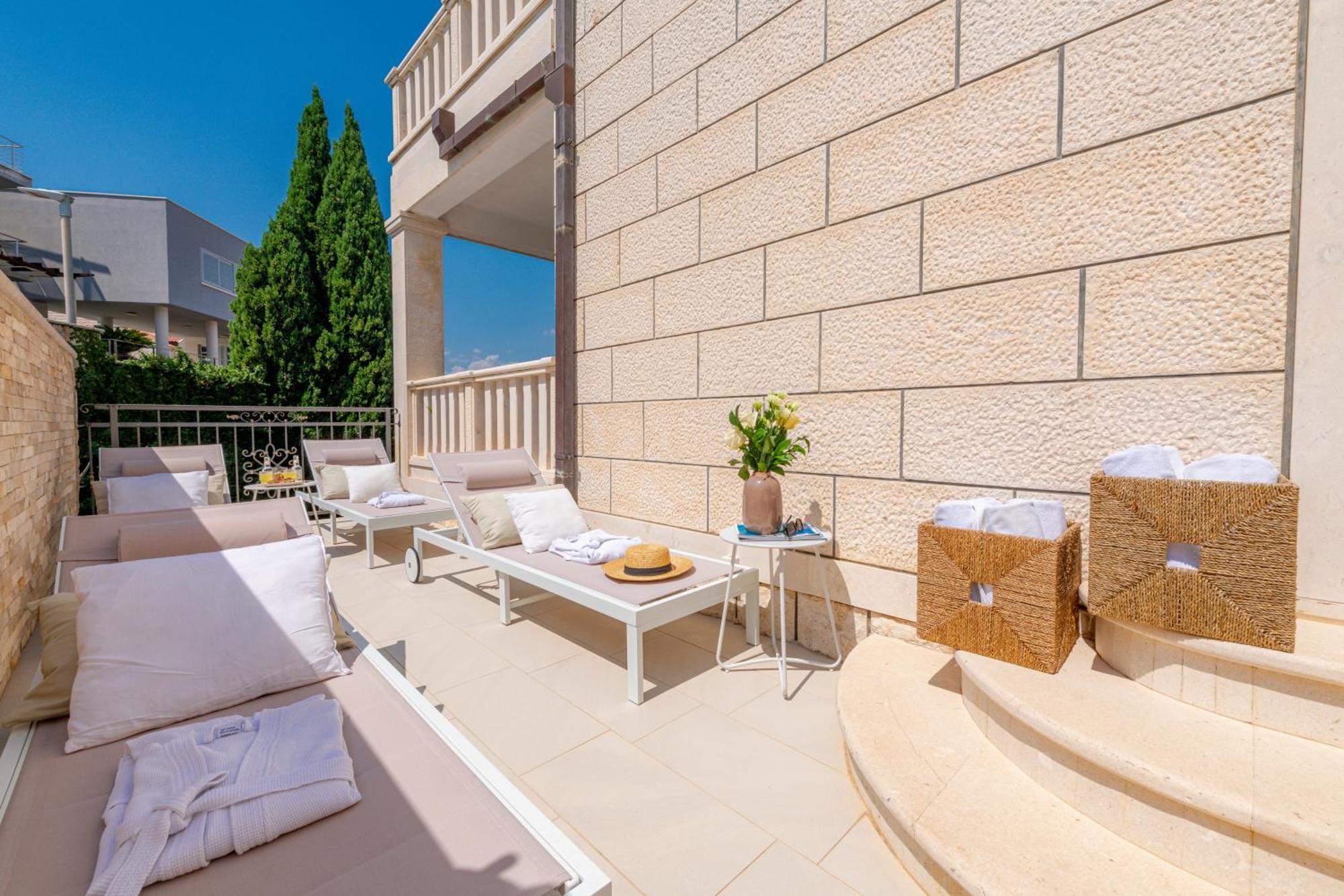 Apartment Barbara With Private Pool Дубровник Екстер'єр фото