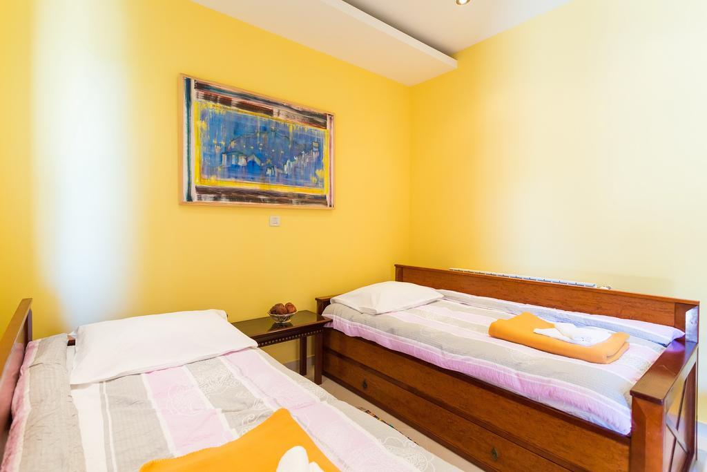 Apartment Barbara With Private Pool Дубровник Номер фото